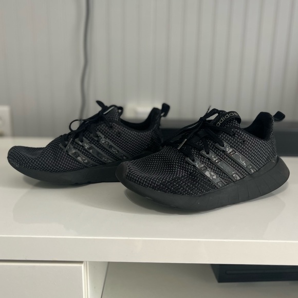 Adidas Kids Shoes - Picture 5 of 5